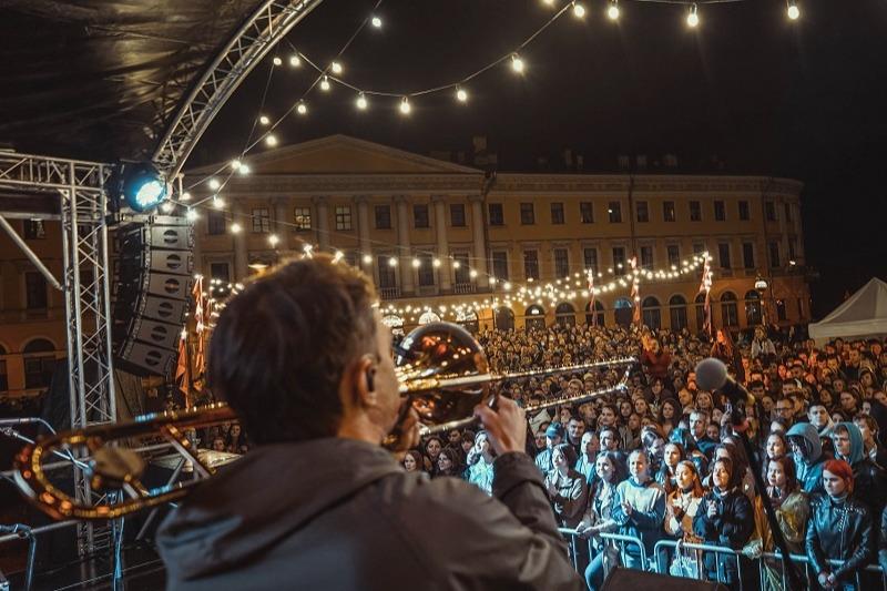 Музыкальный фестиваль «Ленинградские мосты» в седьмой раз пройдет в Санкт-Петербурге