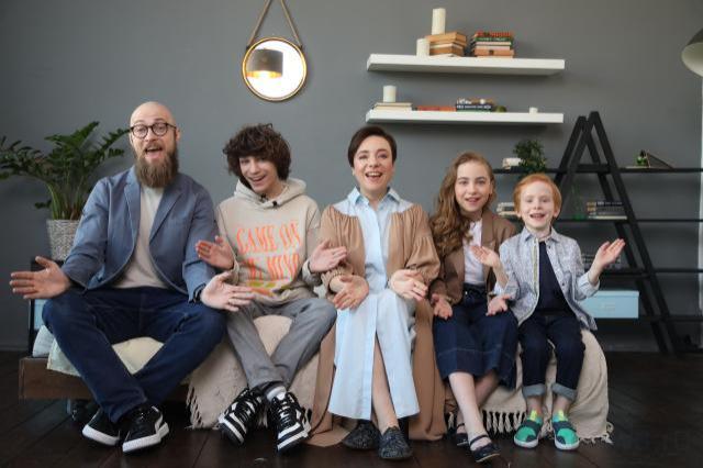 Тутта Ларсен запустила семейное реалити о путешествиях по России