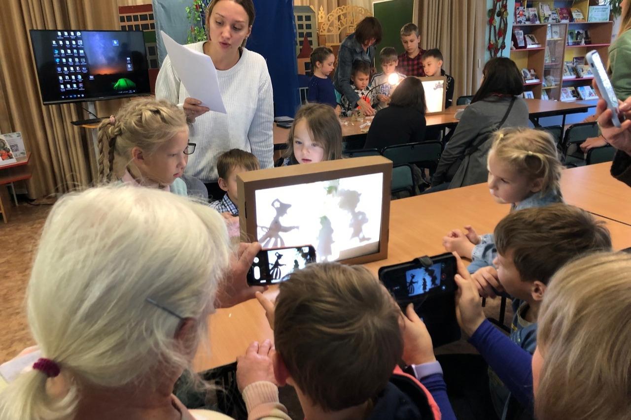 Около 200 семей примет участие в мастер-классах по теневому театру от петербургского кукольного театра «Виноград»