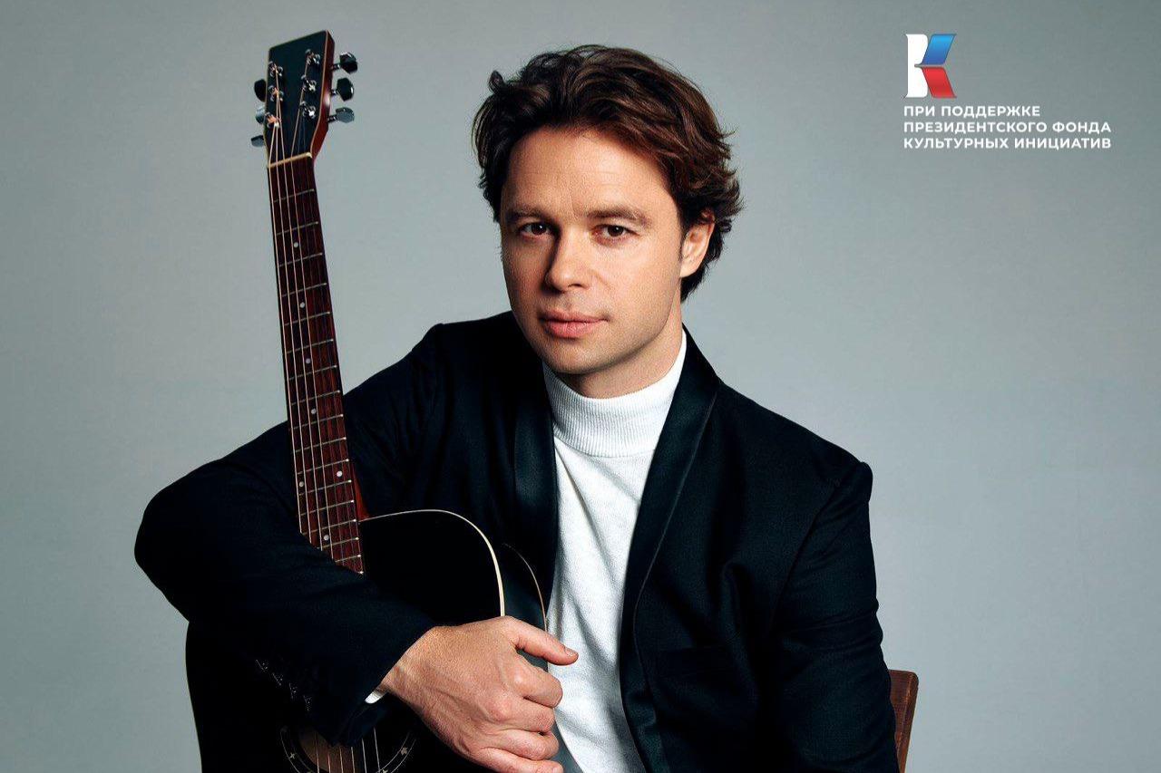 «В небо летят наши мечты»: интервью с Виталием Гогунским