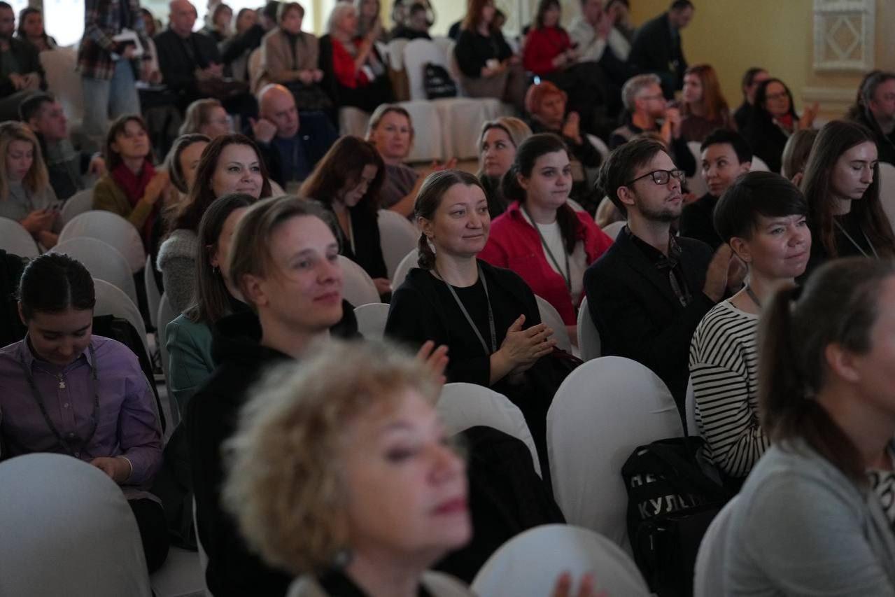 Театральным менеджерам рассказали об особенностях подачи заявок на грантовые конкурсы ПФКИ