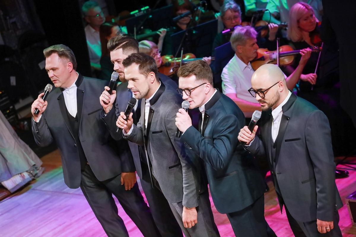 Концерт-открытие «Марина Цветаева и Роберт Рождественский: музыкально-поэтический диалог» состоялся в Барнауле