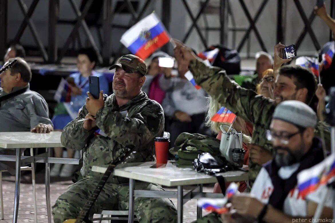 На побережье Азовского моря открыли фестиваль авторской песни «Большой Донбасс - 2023»