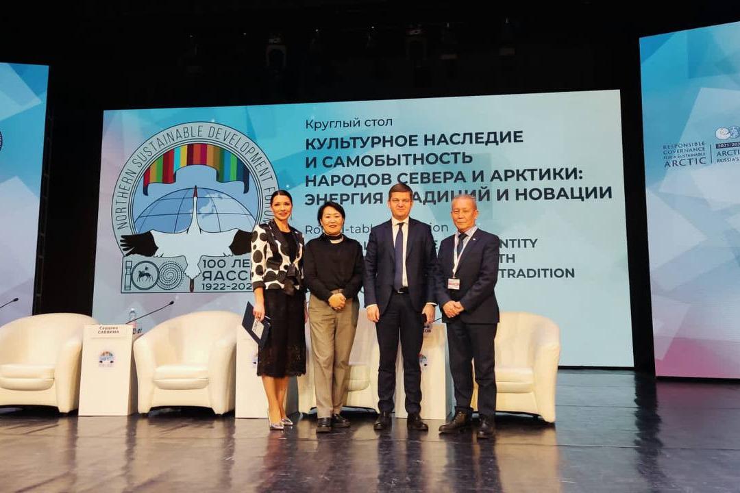 Культурное наследие и самобытность народов Севера и Арктики обсудили в Якутске
