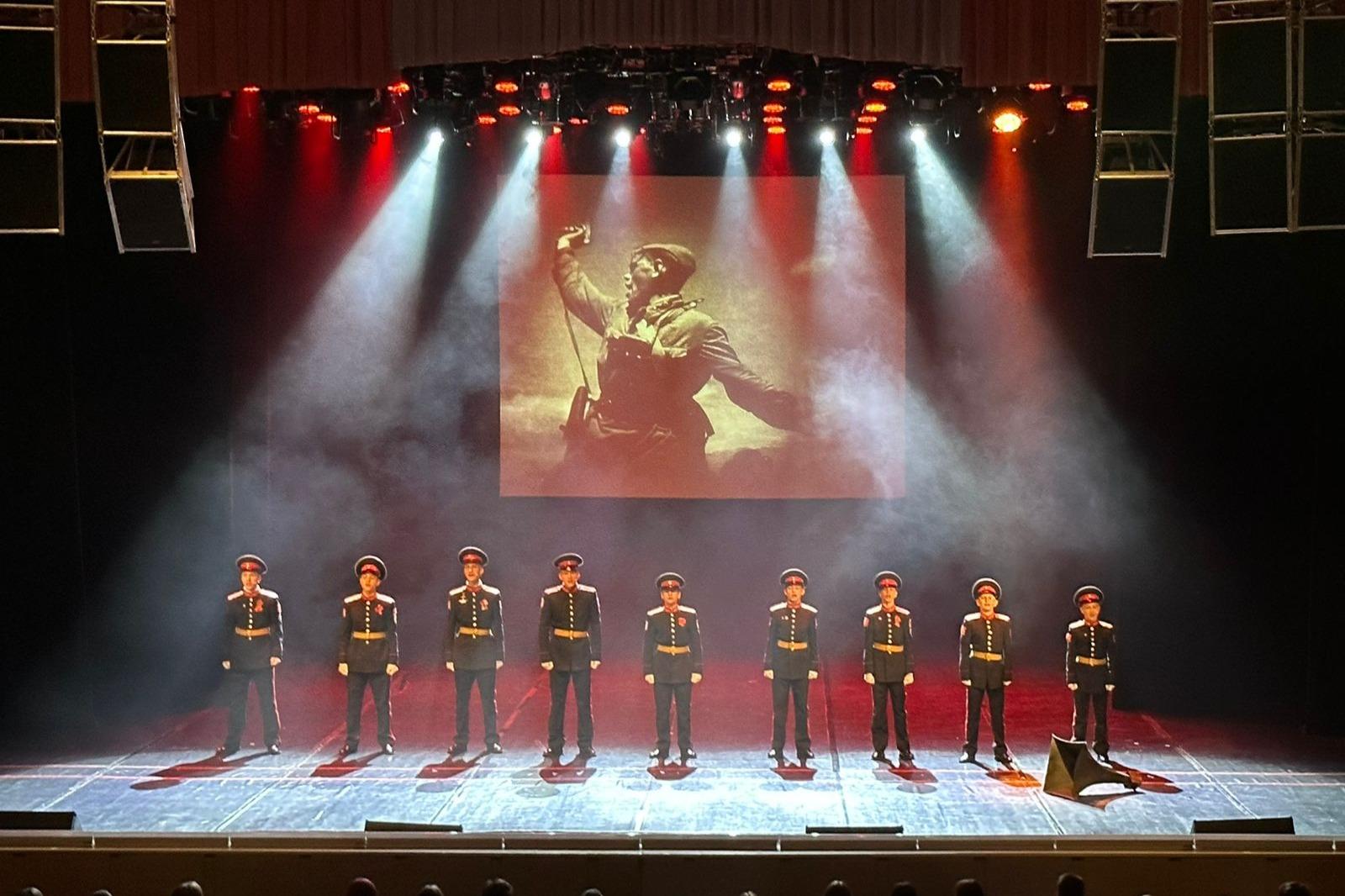 Музыкальный спектакль «Мелодии победной весны. Сверстникам посвящается» путешествует по России