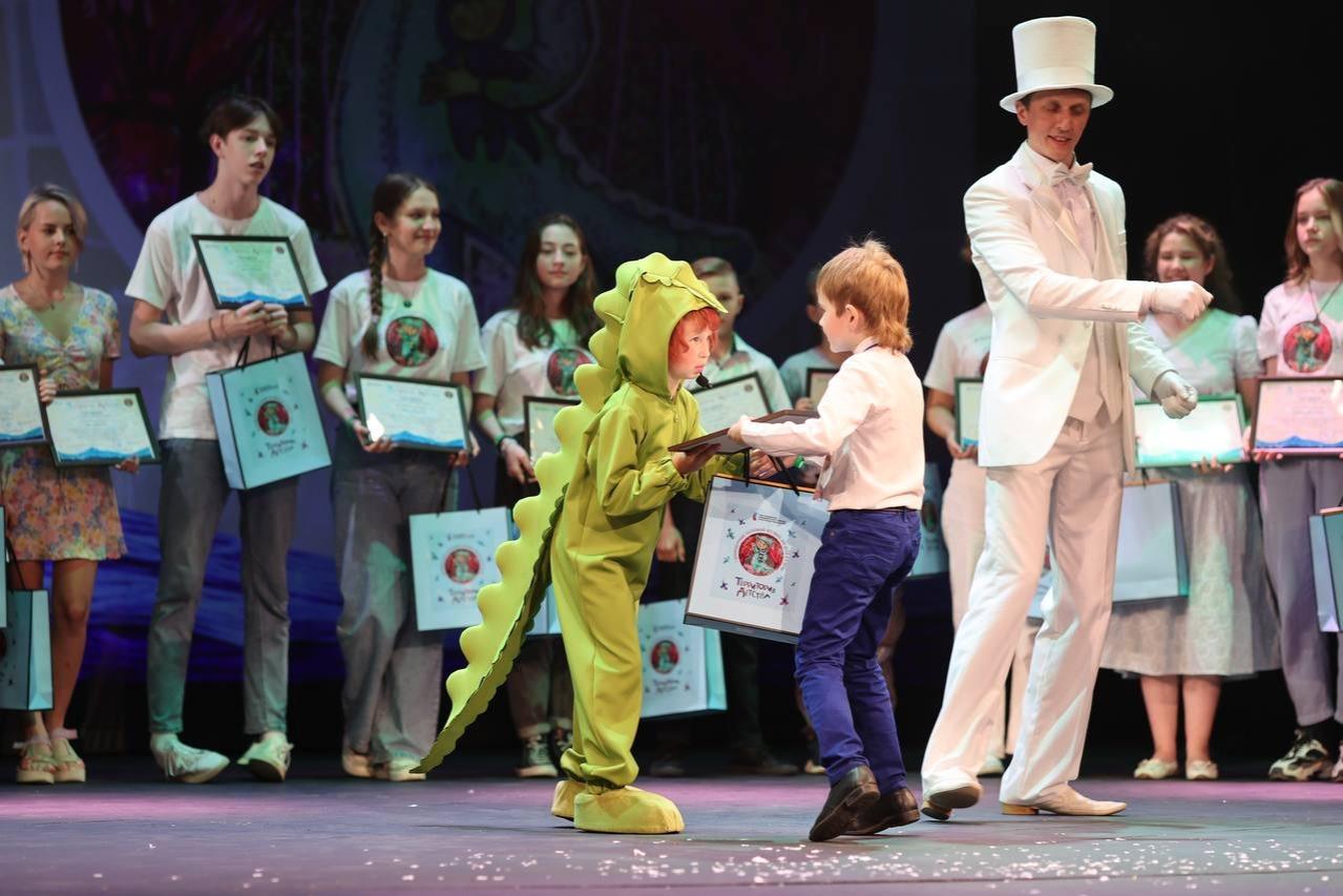 В Благовещенске подведены итоги I Дальневосточного театрального фестиваля для детей и о детях «Территория детства»
