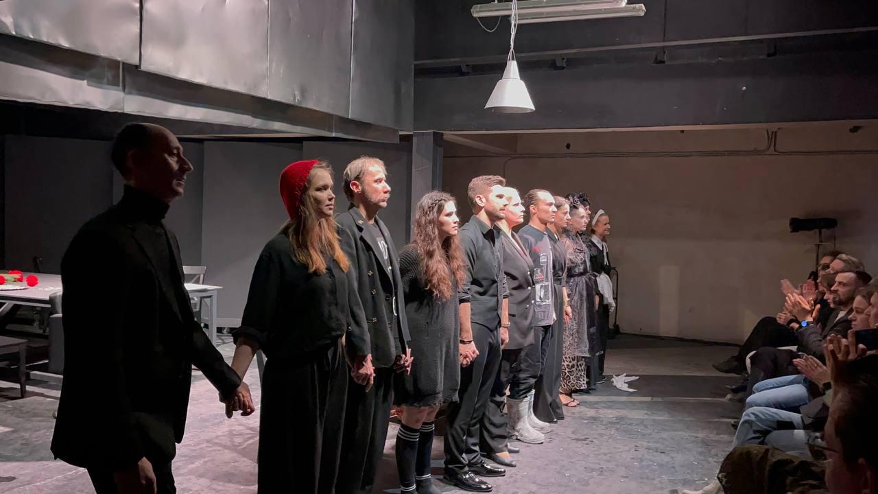 Премьера спектакля «Железновы» состоялась в Санкт-Петербурге