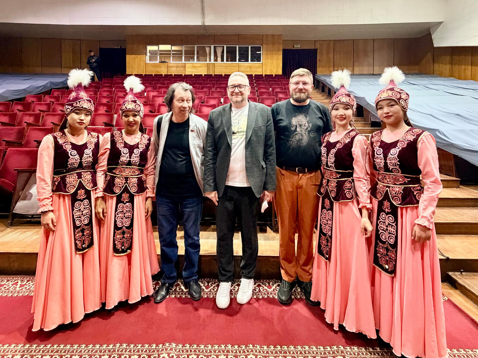 Аншлаги в Бишкеке и Оше: «Бажовский киномарафон» покорил Киргизию