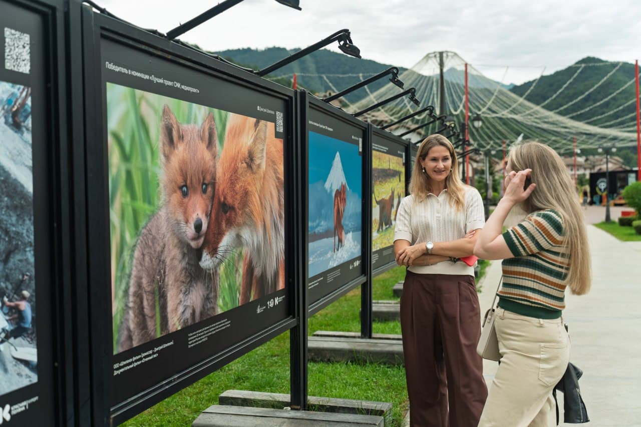 Более 1 млн посетителей посетили выставку «Хрустальный компас. Планета героев» в Красной Поляне