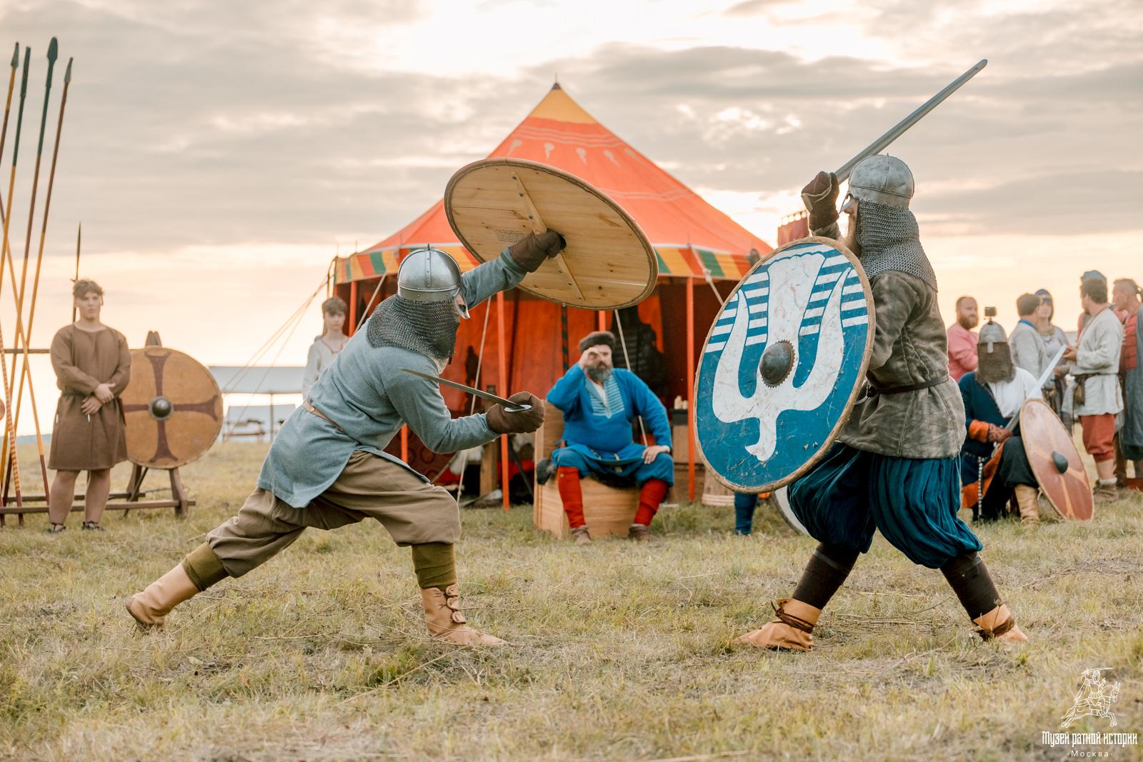 Исторический фестиваль «Поле Брани» прошёл на Старорязанском городище