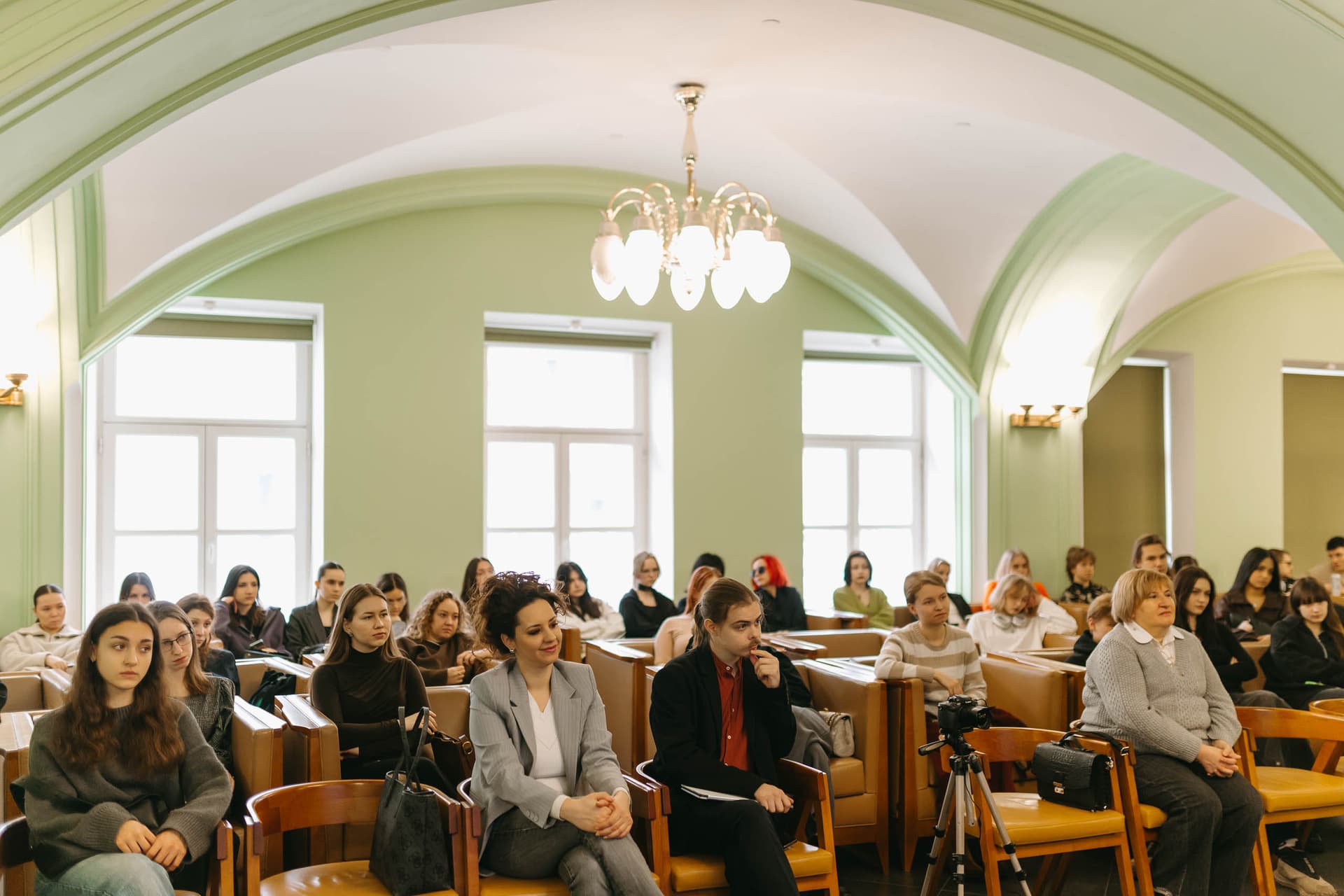 Визионеры от науки: исследователи НИУ ВШЭ рассказали о нейронауке искусства