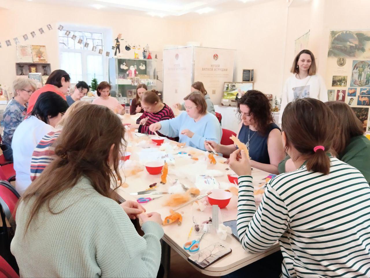 Фестиваль «Мануфактурия игрушек» объединяет ремесло и творчество