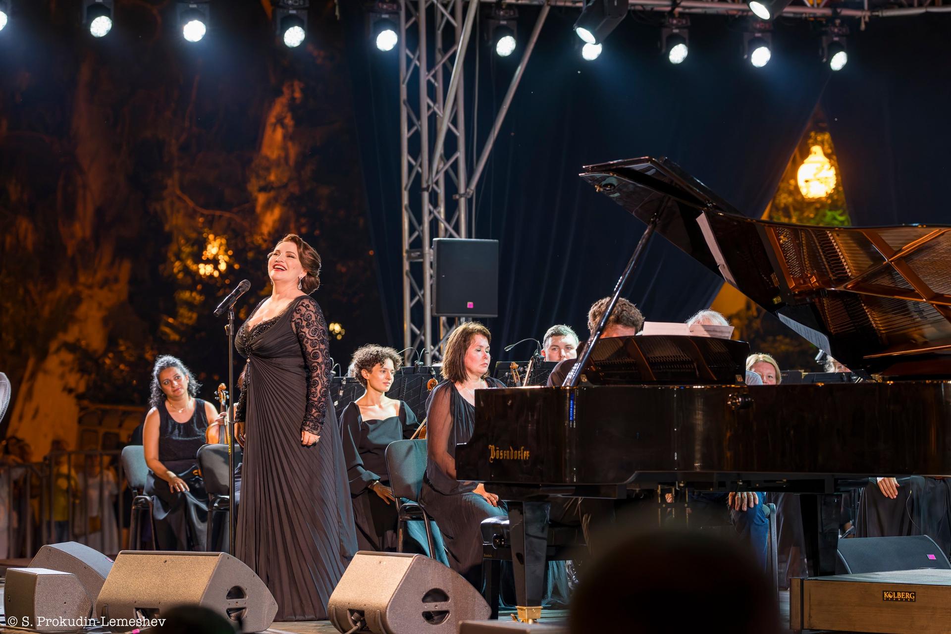 В Сухуме стартовал XXIII фестиваль «Хибла Герзмава приглашает…»