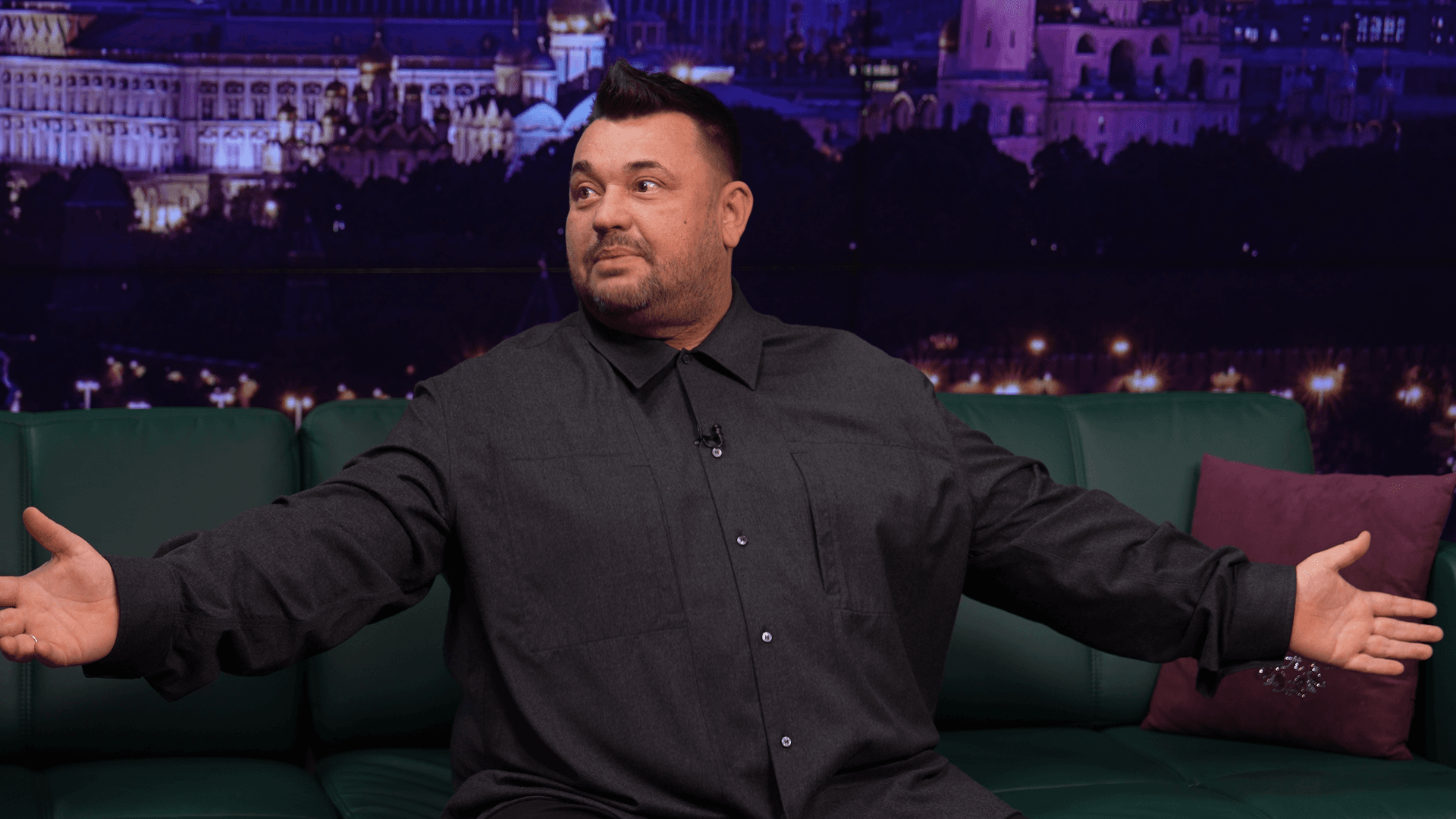 Шоу «Без сценария»: Сергей Жуков о войне, о 50-летних «крошках» и грядущем Бабайке