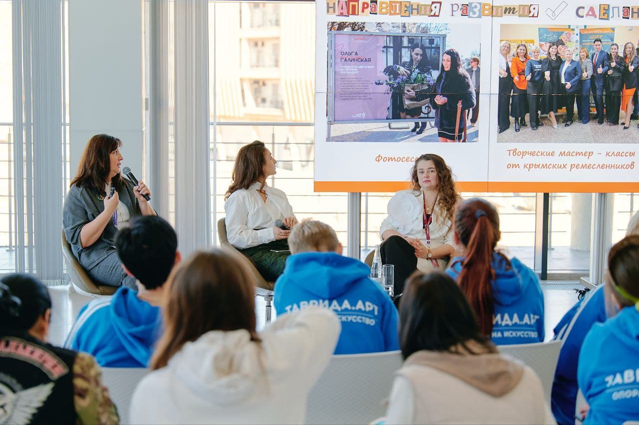 Искусство как путь к гармонии: в «Меганоме» прошла программа для женщин-героев