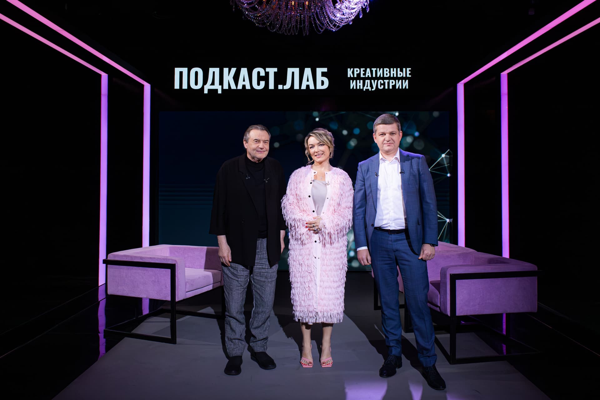 «ПОДКАСТ.ЛАБ. Креативные индустрии»: Алексей Учитель о предстоящем фильме «Шум времени», о магии на съёмочной площадке и важности второго дубля